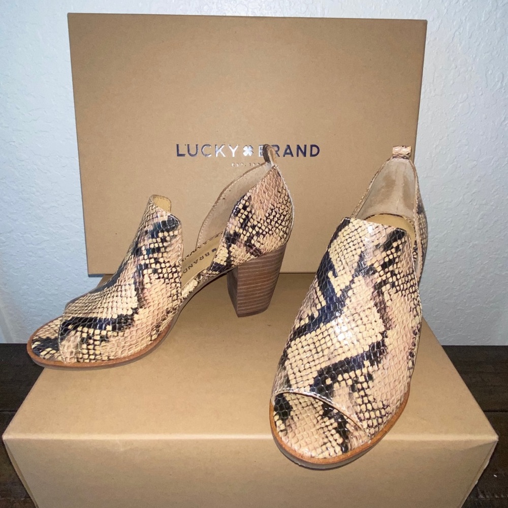 NEW Lucky Brand